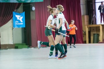 Bild 394 - B-Juniorinnen UHC